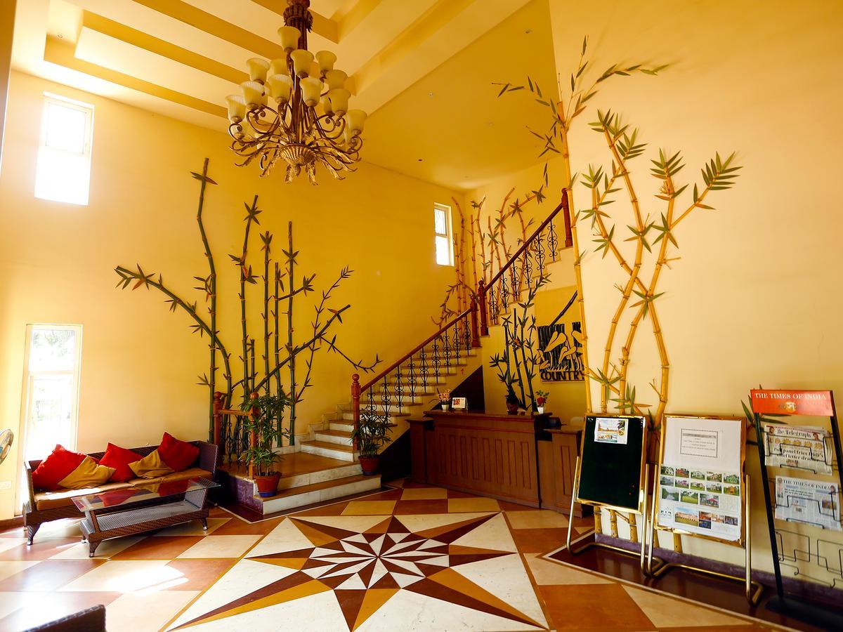 Country Roads Hotel Hāora Екстериор снимка